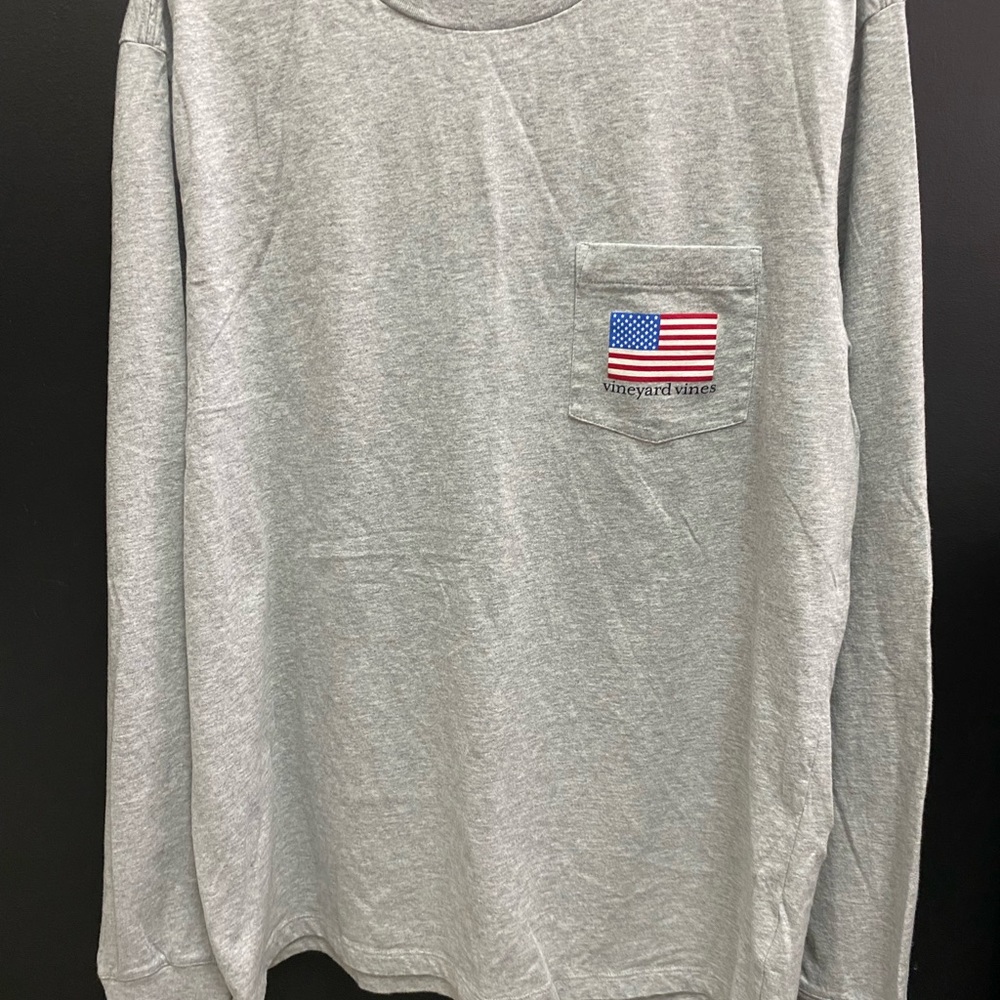 Men’s Vineyard Vines Long Sleeve T-shirt